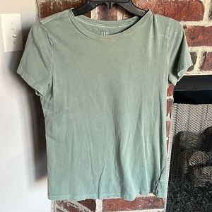 Gap, plan sage green, extra small, vintage wash T.